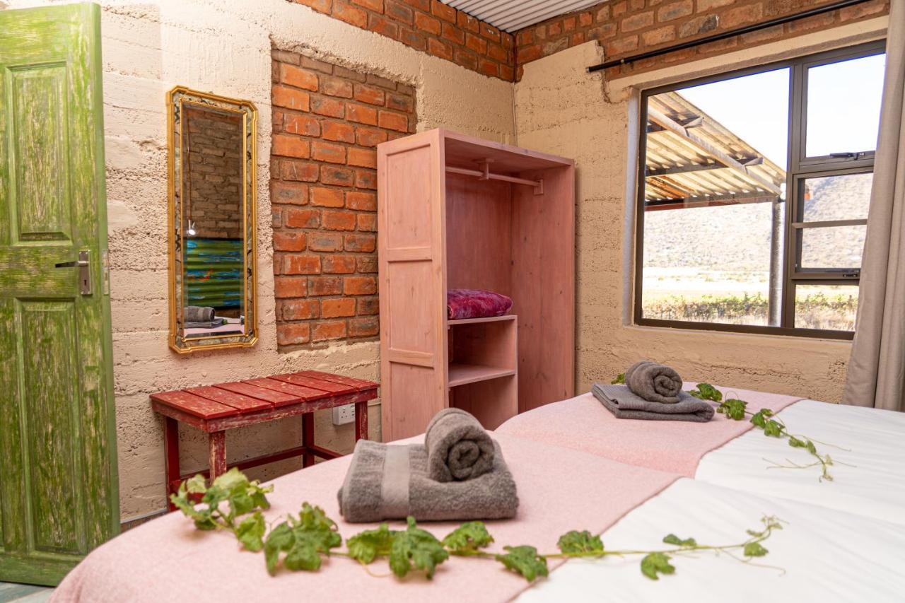 Otavi Vineyards Self-Catering & Camping Kültér fotó