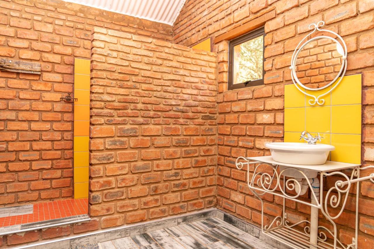 Otavi Vineyards Self-Catering & Camping Kültér fotó