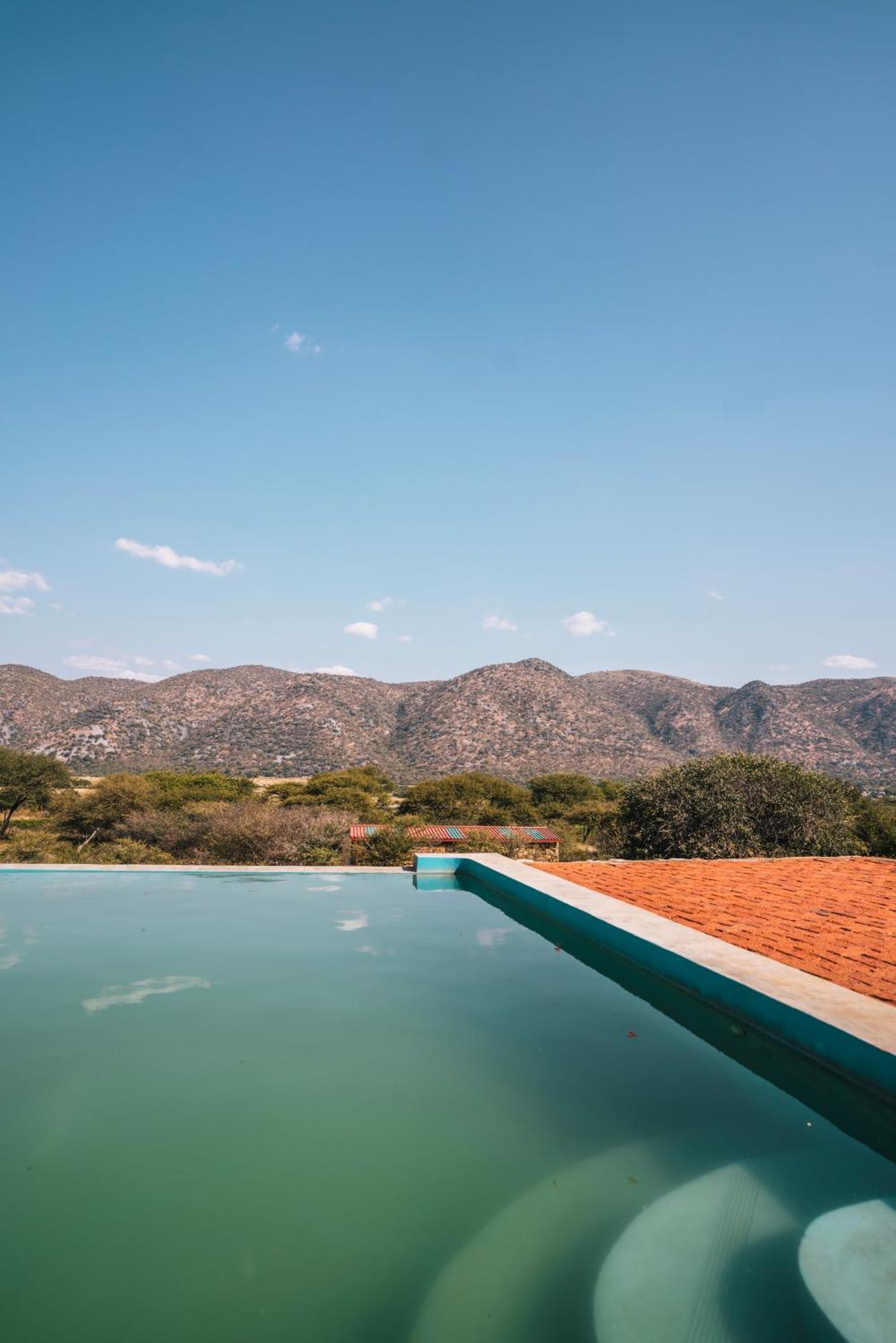 Otavi Vineyards Self-Catering & Camping Kültér fotó