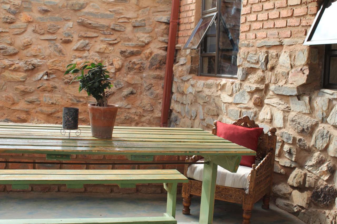 Otavi Vineyards Self-Catering & Camping Kültér fotó